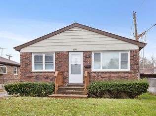 16941 Glen Oaks Dr, Country Club Hills, IL 60478