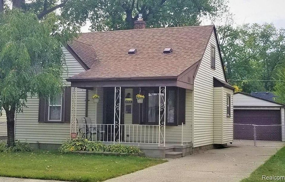 1st image of 4912 Weddell St