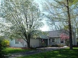 638 Sunset Dr, Madison, OH 44057