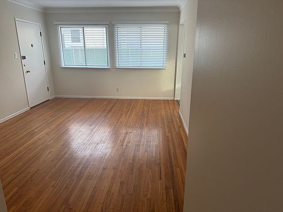 2nd image of 740 N Edinburgh Ave APT 3