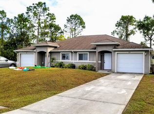 925 Graystone Ave, Lehigh Acres, FL 33974
