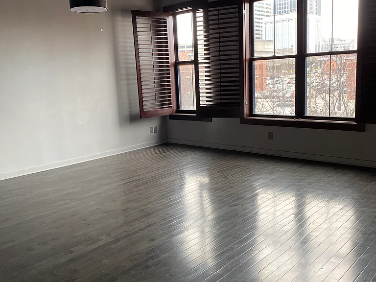 139 E Main St #305 — Photo 8