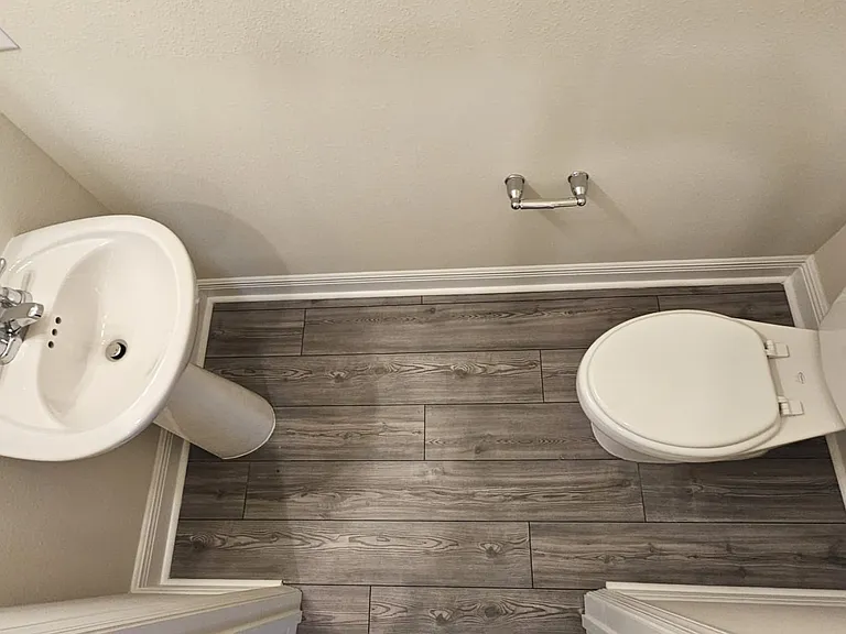 4782 Sparkling Shell Ave — Photo 7