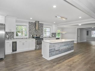 52 Edison Ln, Willingboro, NJ 08046