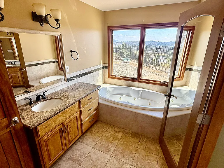 1698 Via Elisa Dr — Photo 33