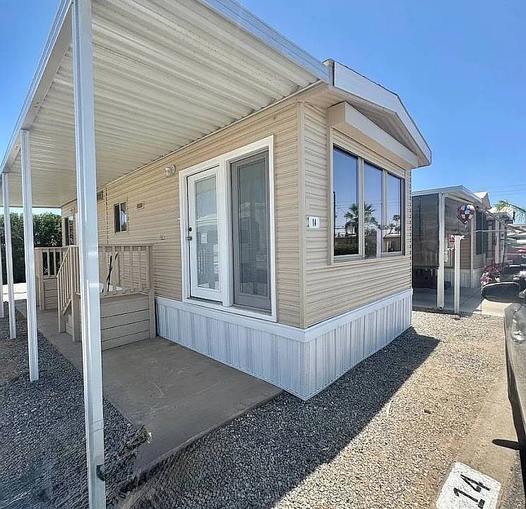 1st image of 5510 E 32nd St #14