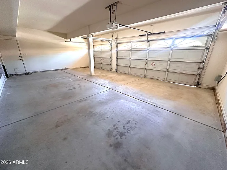1601 E Glenhaven Dr — Photo 13