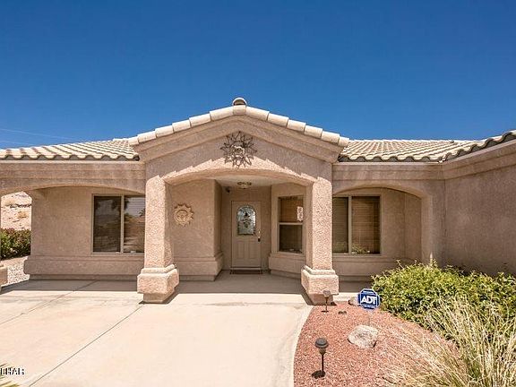 3rd image of 4013 Black Hill Dr