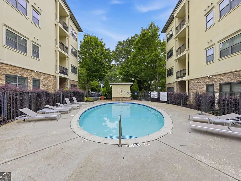 2240 Cheshire Bridge Rd NE #205 — Photo 16