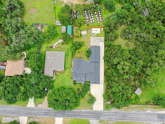 2nd image of 25811 GREEN RIVER DR