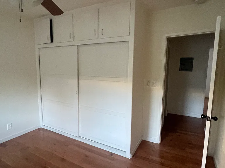1427 N Martel Ave #6 — Photo 10
