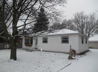 10200 Dunkelow Rd, Franksville, WI 53126