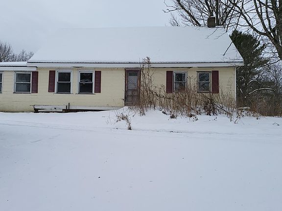 2nd image of 1008 Luce Road