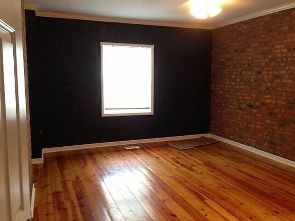 4th image of 588 Briggs St