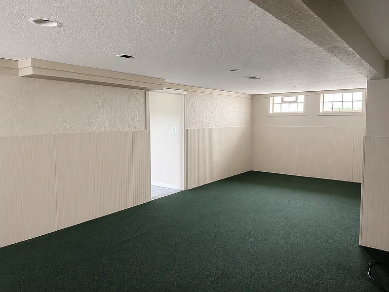 6701 Pelham Dr — Photo 28