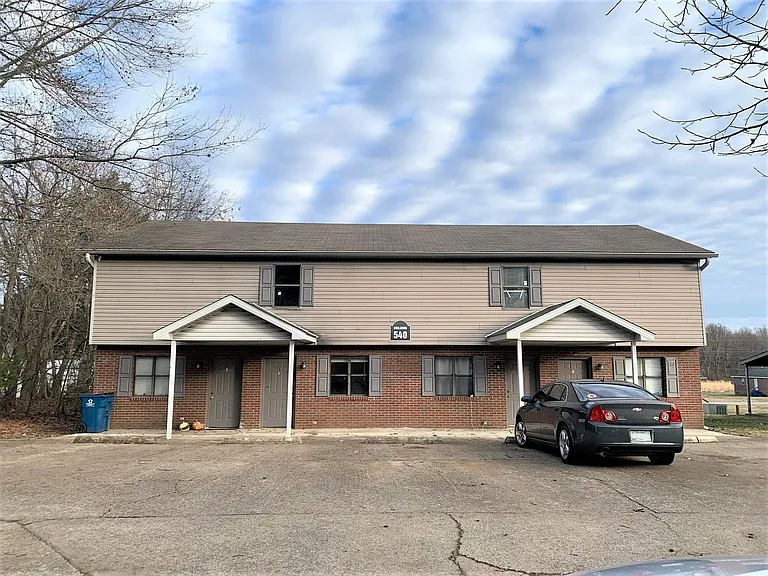 540 Baker Rd #C — Photo 2