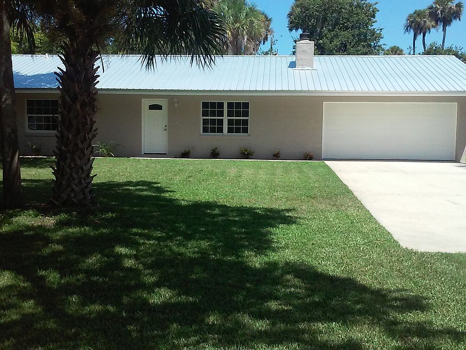 1st image of 2703 Needle Palm Dr