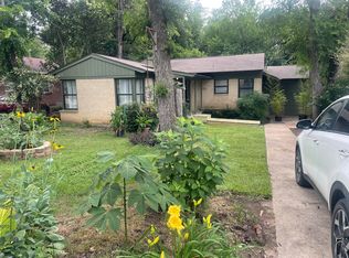 1323 Alaska Ave, Dallas, TX 75216