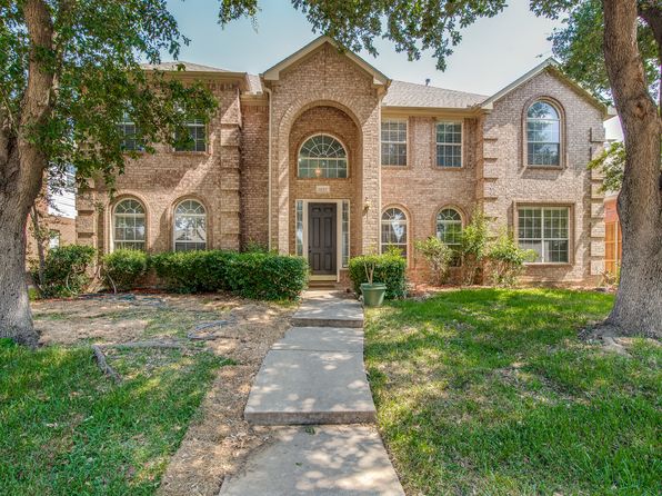 1520 Eaglepoint Dr
