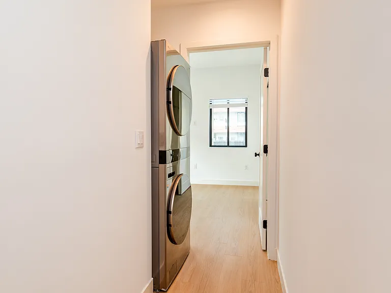 351 S Catalina St #353-1/2 — Photo 12