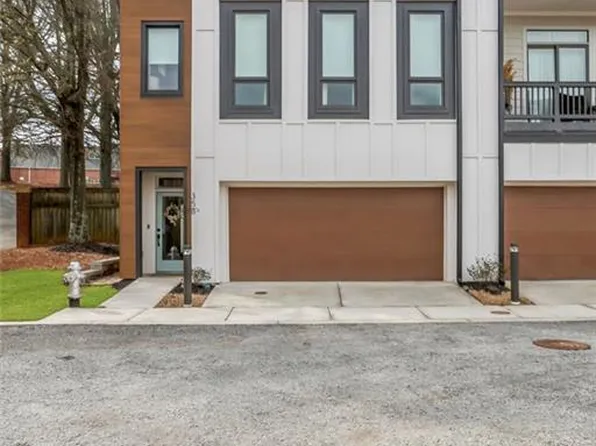 358 Clarendon Ct SE, Gainesville, GA 30501