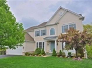 47 Continental Cir, Totowa, NJ 07512