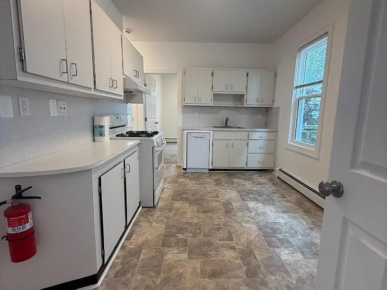 120 Market St #1 — Photo 2