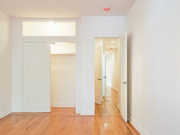 5th image of 428 Prospect Pl APT 1L
