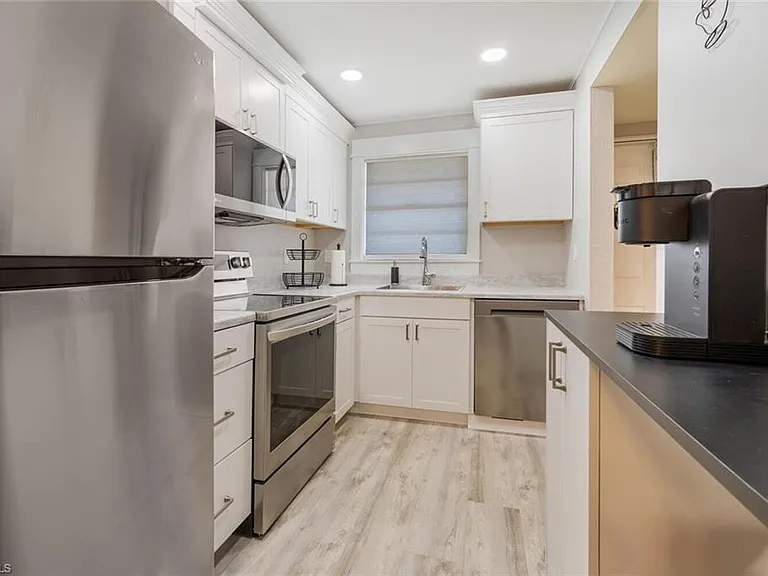 499 Forest Lakes Blvd #105 — Photo 5