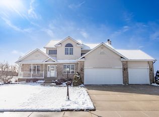 7639 W 92nd Ln, Crown Point, IN 46307