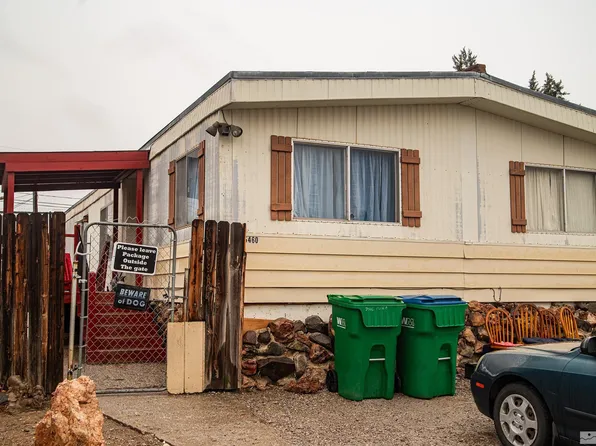 5460 Flora Way, Sun Valley, NV 89433