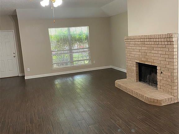 3rd image of 9804 Fillmore Dr