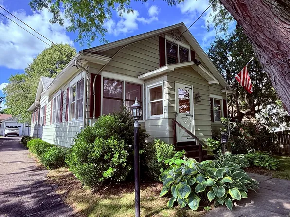 232 Riverside Dr, Binghamton, NY 13905