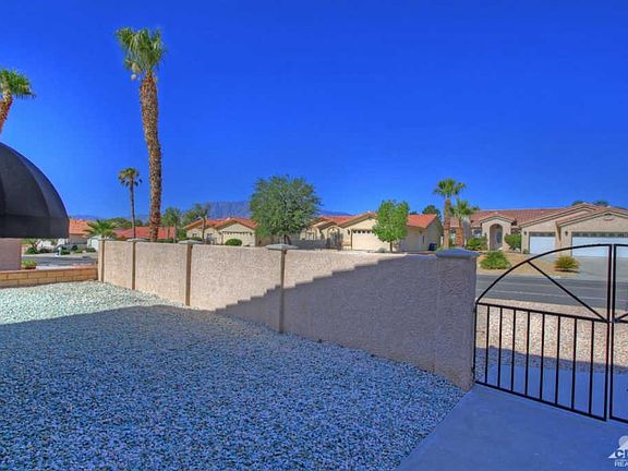 4th image of 9440 Clubhouse Blvd