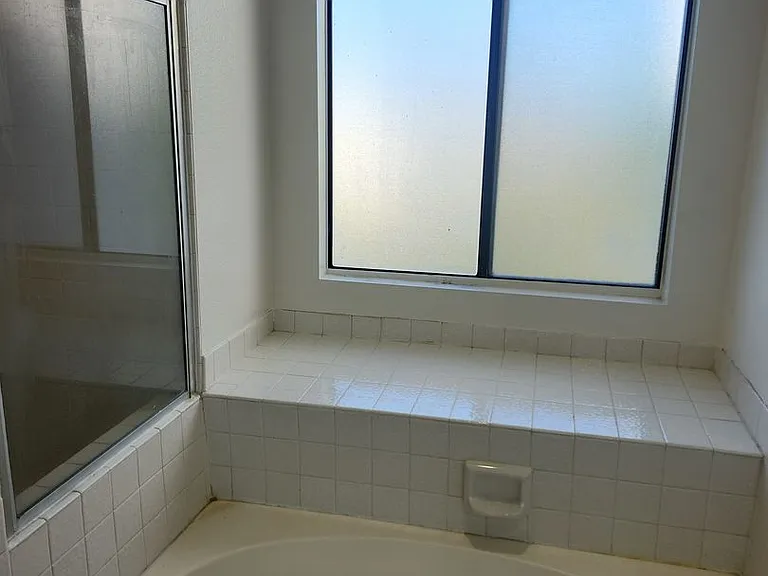 2216 Loggers Ln — Photo 15
