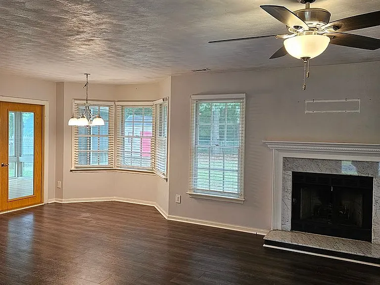 803 Haskins Dr — Photo 26