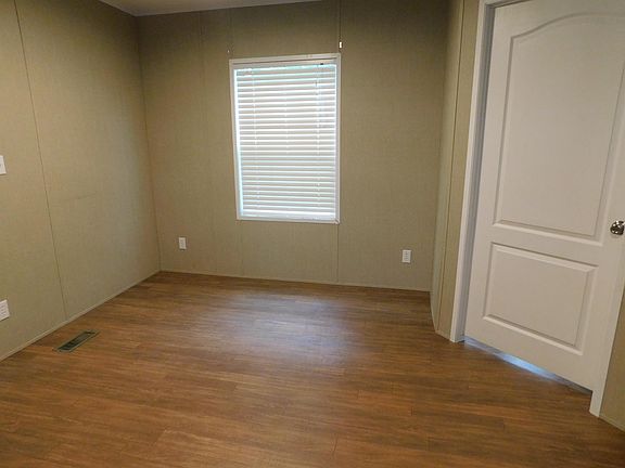 5th image of 139 Lamm Dr