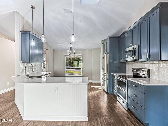 4th image of 711 Hiview Cir