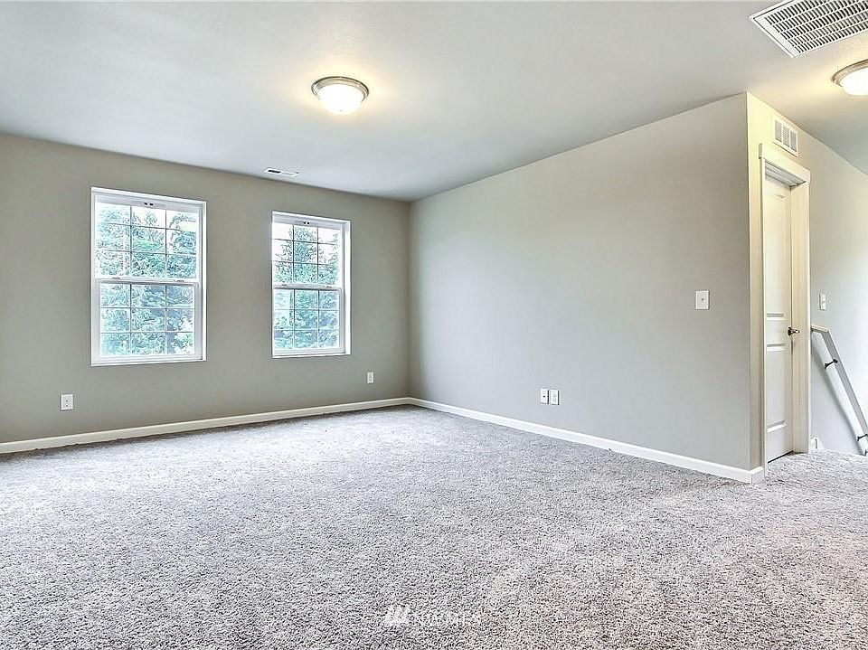 2nd image of 7412 Munn Lake Dr SE