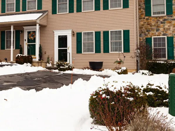 509 Wood Duck Dr, Manheim, PA 17545