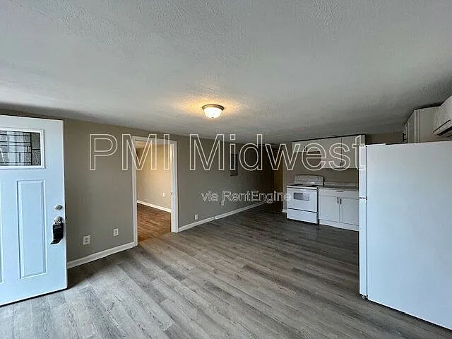 1408 Holland St #A — Photo 3