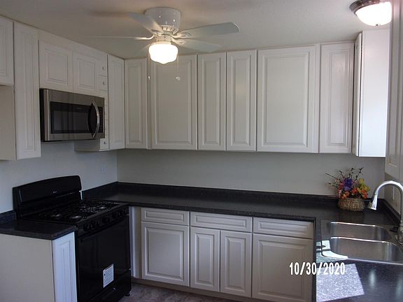 2nd image of 923 Elinor Ave