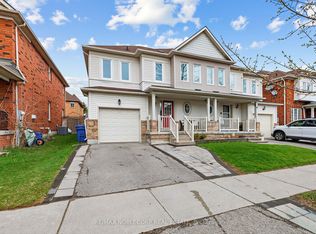 14 Ostick St, Aurora, ON L4G 7K5