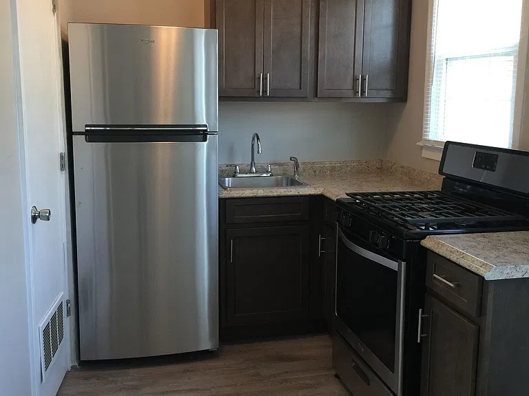 Lone Oak Villas — Photo 6
