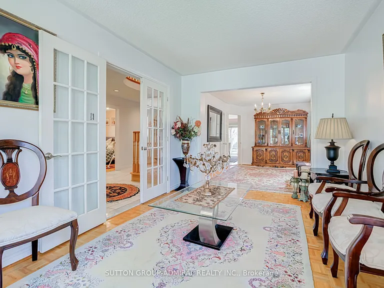 8890 Martin Grove Rd — Photo 11