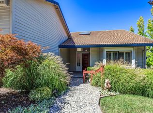 26 Tamarisk, Moraga, CA 94556