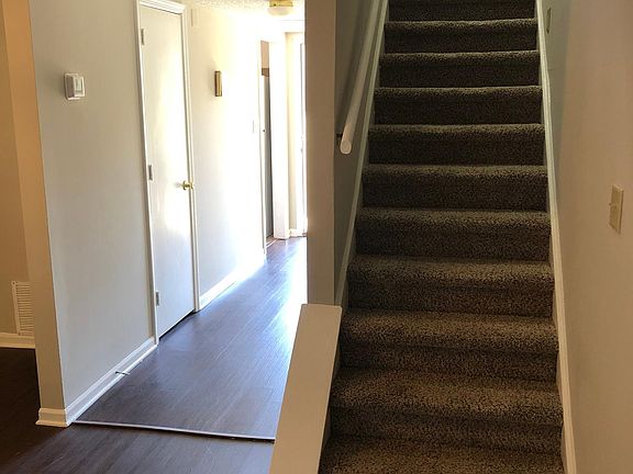 4th image of 2100 Kings Gate Cir APT C