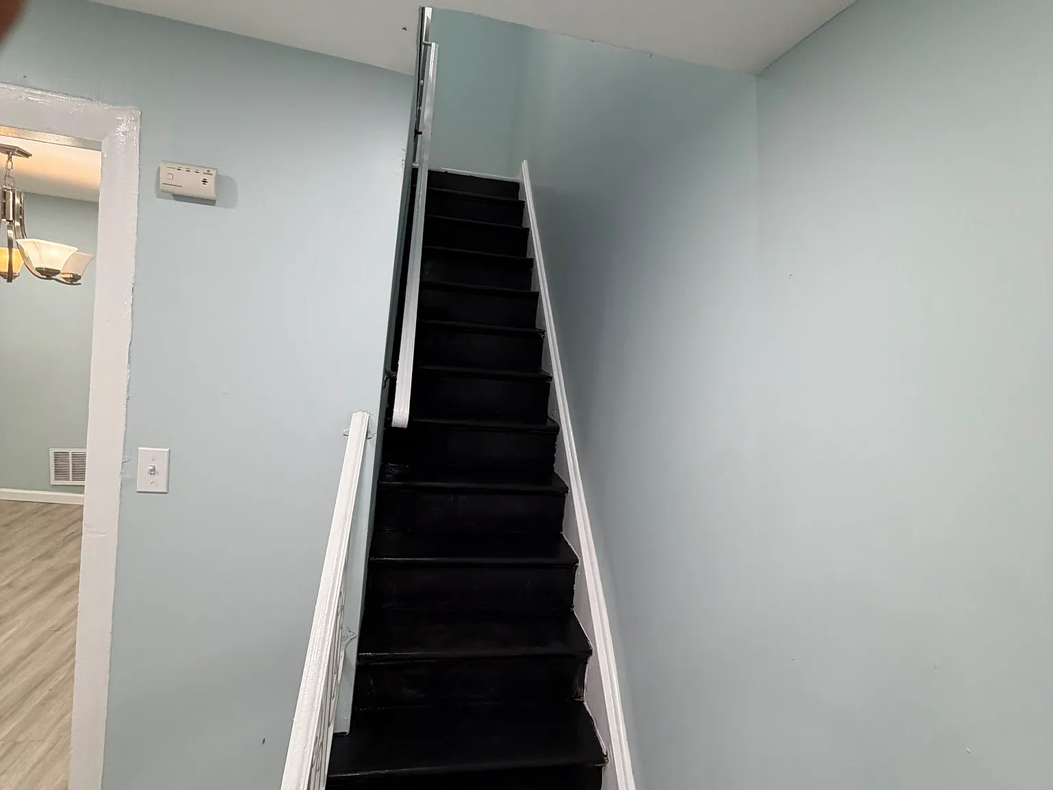 3 bed, 1320 sqft, $1,800 — Photo 4