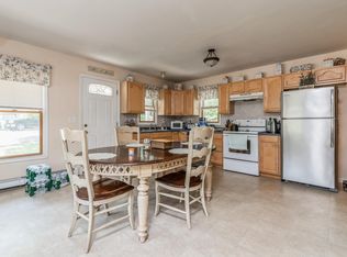 121 Lower Rocky Point Rd, Sound Beach, NY 11789