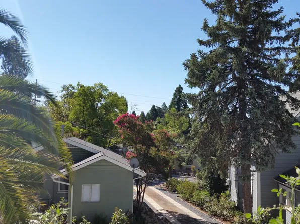 243 Foresthill Ave, Auburn, CA 95603